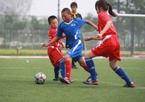 “奧城杯”北京市中小學校園足球賽小學甲組確定冠軍歸屬